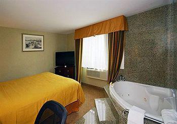 Quality Inn Jamaica Airtrain New York Eksteriør billede